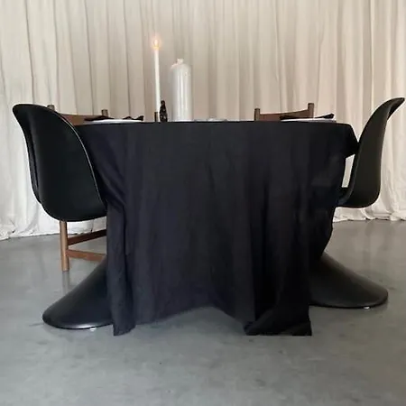 Daire Stijlvol Overnachten In Atelier Tussen Maastricht En Luik Moelingen